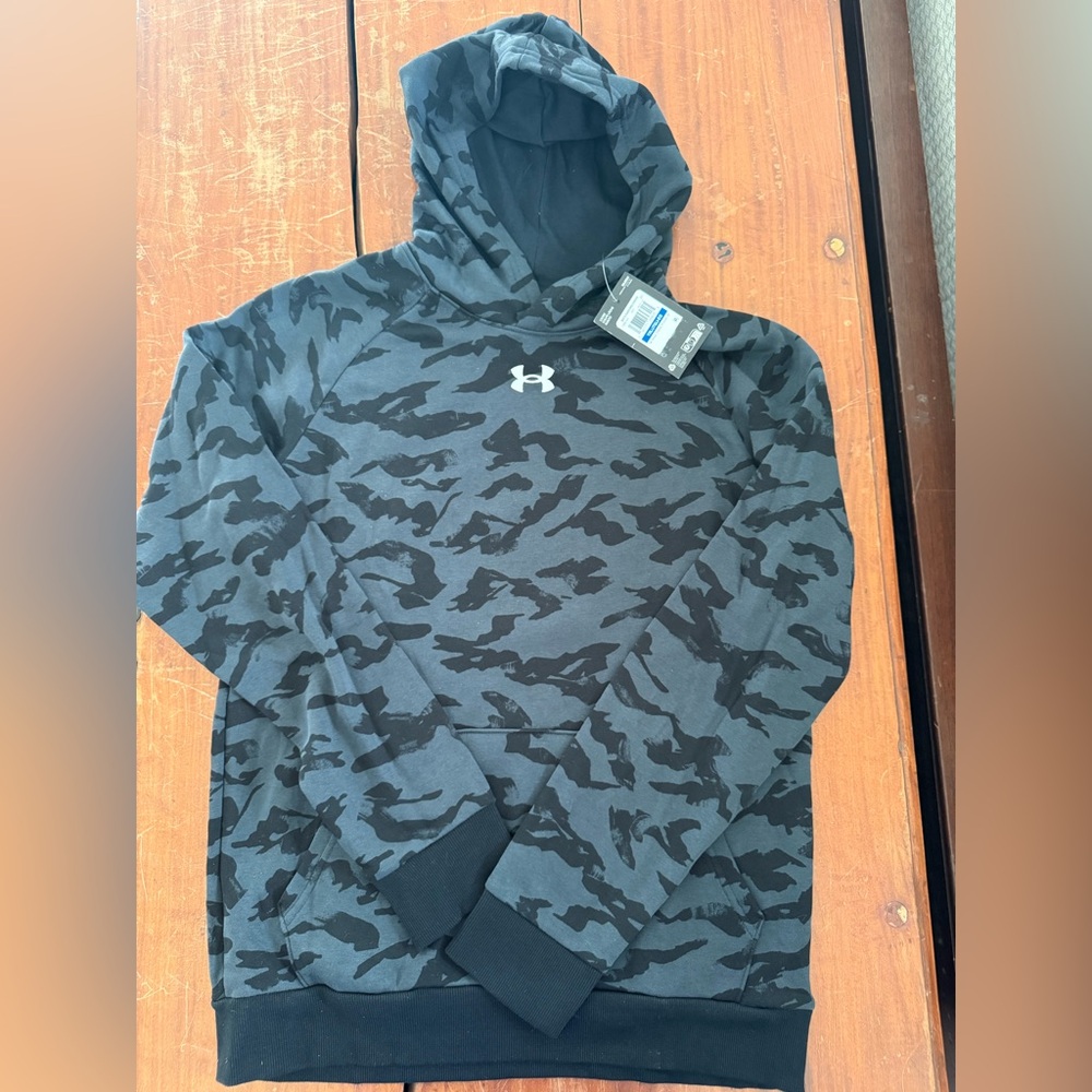 Under Armour Boys' Black and Gray Camo Hoodie - Youth XL